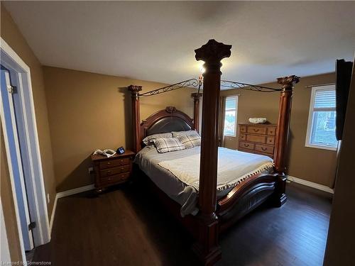 184 Boyd Boulevard, Zorra, ON - Indoor Photo Showing Bedroom