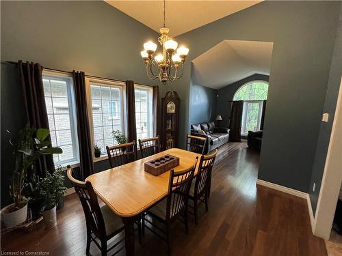 184 Boyd Boulevard, Zorra, ON - Indoor Photo Showing Dining Room