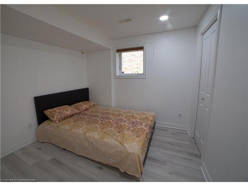 Bsmt-584 Pinery Trail, Waterloo, ON - Indoor Photo Showing Bedroom