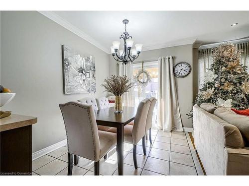 6708 Opera Glass Crescent, Mississauga, ON - Indoor Photo Showing Dining Room