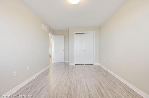 114 Laguna Village Crescent, Hamilton, ON - Indoor Photo Showing Other Room