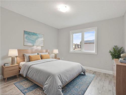 14-61 Vienna Road, Tillsonburg, ON - Indoor Photo Showing Bedroom