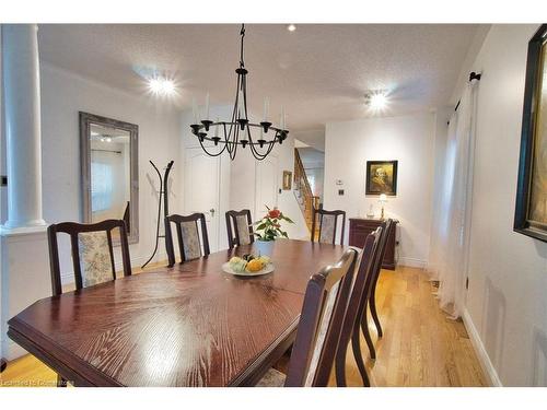 491 Pettit Trail, Milton, ON - Indoor Photo Showing Dining Room