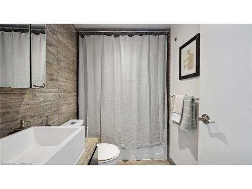 612-10 Capreol Court, Toronto, ON - Indoor Photo Showing Bathroom