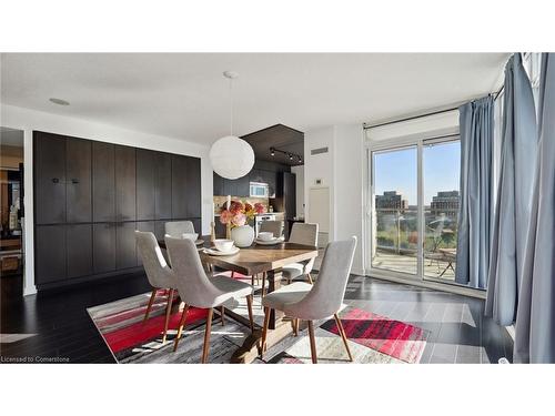 612-10 Capreol Court, Toronto, ON - Indoor Photo Showing Dining Room