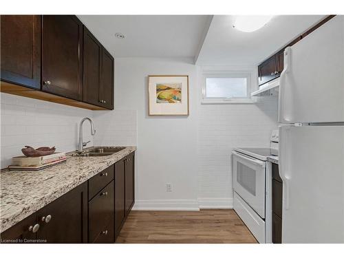 4 Courtsfield Crescent, Etobicoke, ON - Indoor Photo Showing Kitchen With Double Sink