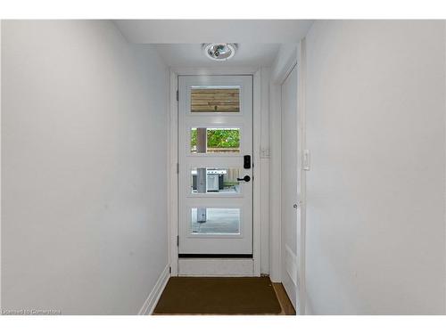 4 Courtsfield Crescent, Etobicoke, ON - Indoor Photo Showing Other Room