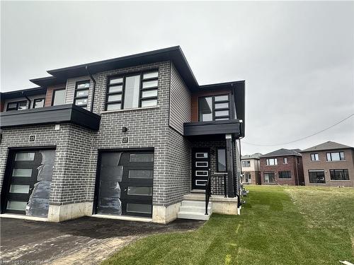 27 Wilkinson Avenue, Cambridge, ON - Outdoor With Facade