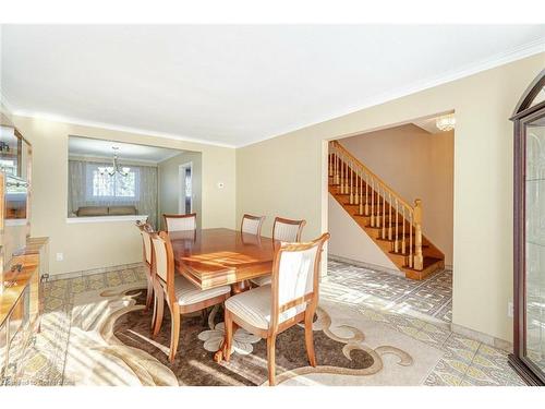 123 Treeview Drive, Toronto, ON - Indoor Photo Showing Dining Room