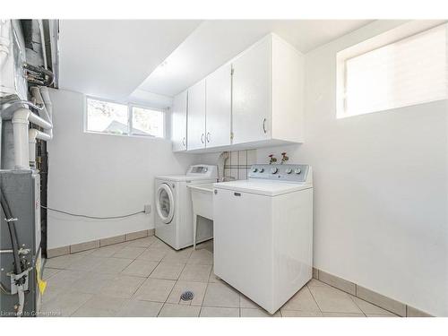 123 Treeview Drive, Toronto, ON - Indoor Photo Showing Laundry Room