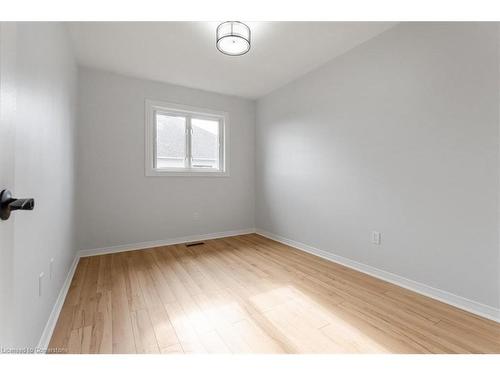 5160 Silvercreek Drive, Burlington, ON - Indoor Photo Showing Other Room