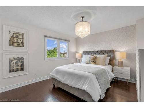 89 Acadian Heights, Brampton, ON - Indoor Photo Showing Bedroom