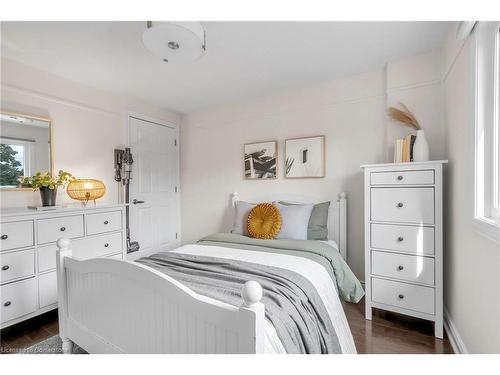 89 Acadian Heights, Brampton, ON - Indoor Photo Showing Bedroom