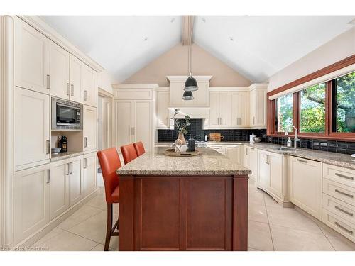 1100 Haydonbridge Court, Peel, ON - Indoor Photo Showing Kitchen With Double Sink