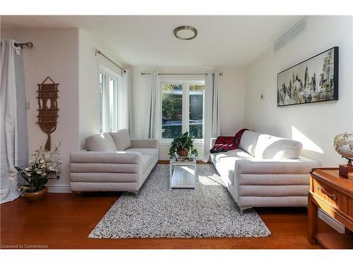 689667 Monterra Road, The Blue Mountains, ON - Indoor Photo Showing Living Room