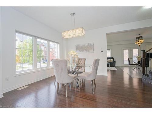 39 Agava Street Street, Peel, ON - Indoor Photo Showing Dining Room