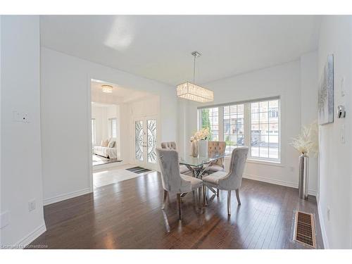 39 Agava Street Street, Peel, ON - Indoor Photo Showing Dining Room