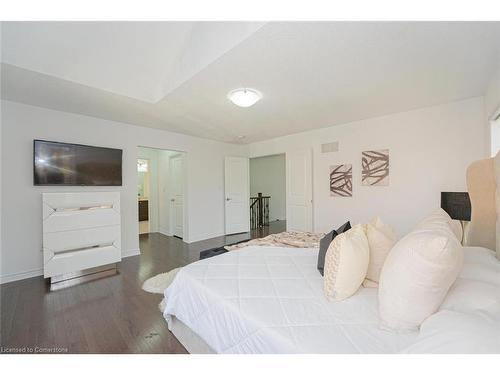 39 Agava Street Street, Peel, ON - Indoor Photo Showing Bedroom