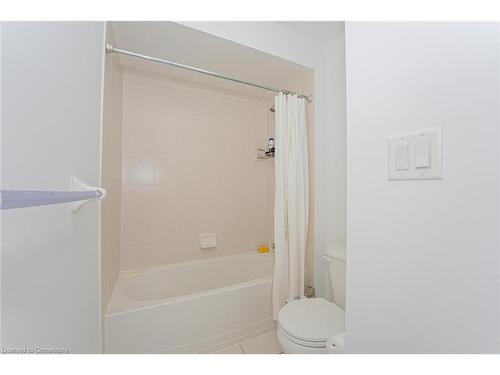 39 Agava Street Street, Peel, ON - Indoor Photo Showing Bathroom