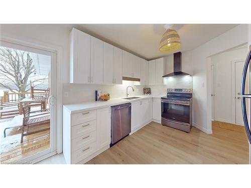 93 Riverlea Road, Cannington, ON - Indoor Photo Showing Kitchen