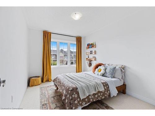 4006 Fracchioni Drive, Lincoln, ON - Indoor Photo Showing Bedroom