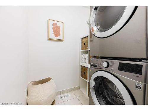 4006 Fracchioni Drive, Lincoln, ON - Indoor Photo Showing Laundry Room