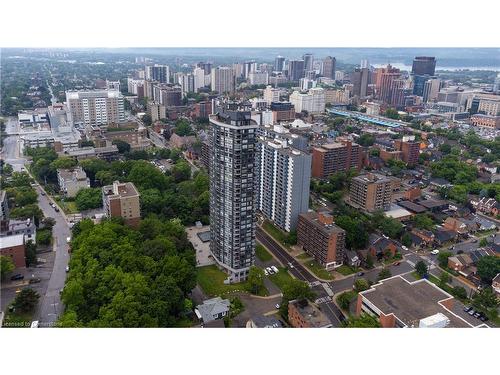 1603-150 Charlton Avenue E, Hamilton, ON - Outdoor With View