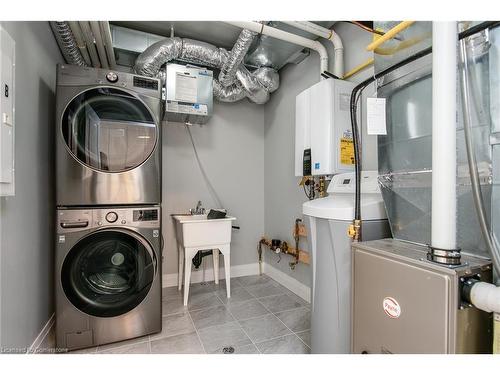 108 Fifth Avenue, Kitchener, ON - Indoor Photo Showing Laundry Room