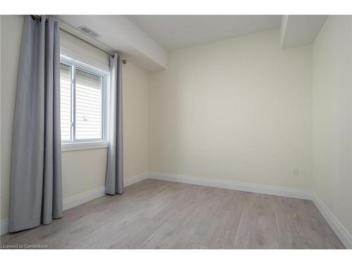 108 Fifth Avenue, Kitchener, ON - Indoor Photo Showing Other Room