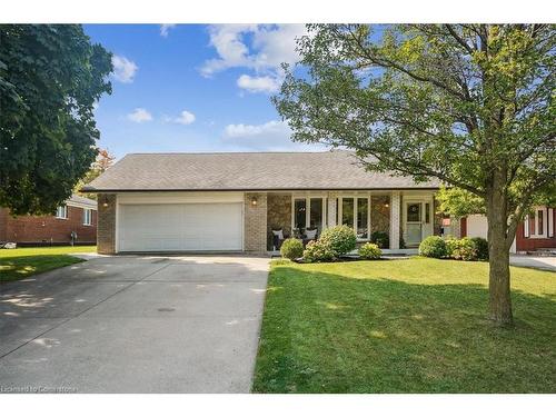 70 Country Club Drive, Hamilton, ON - Outdoor With Facade