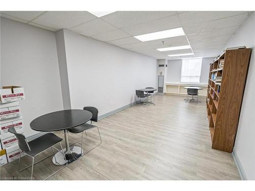 1403-30 Malta Avenue, Brampton, ON - Indoor