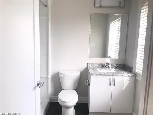 43 Nieson Street, Cambridge, ON - Indoor Photo Showing Bathroom