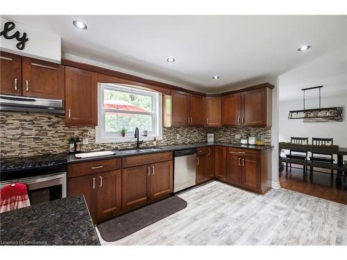 351323 17Th Line, East Garafraxa, ON - Indoor Photo Showing Kitchen