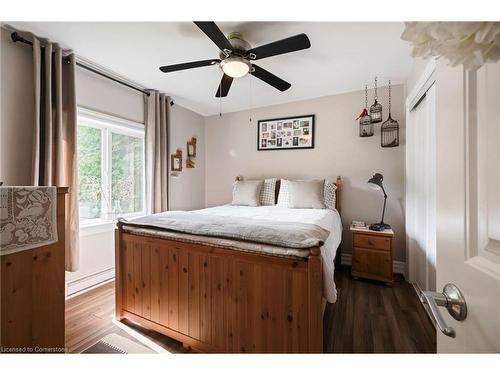 351323 17Th Line, East Garafraxa, ON - Indoor Photo Showing Bedroom