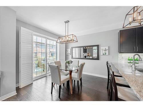 2495 Gateshead Common, Oakville, ON - Indoor Photo Showing Dining Room