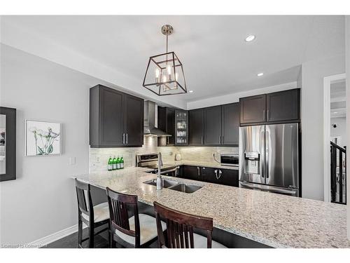 2495 Gateshead Common, Oakville, ON - Indoor Photo Showing Kitchen With Stainless Steel Kitchen With Double Sink With Upgraded Kitchen