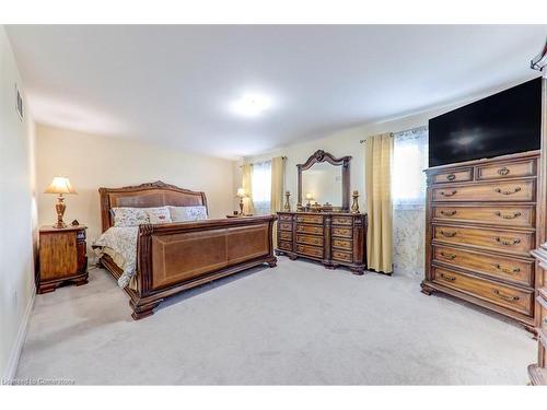 2 Hewson Street, Penetanguishene, ON - Indoor Photo Showing Bedroom