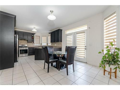 170 Pannahill Drive, Peel, ON - Indoor Photo Showing Dining Room