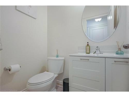 170 Pannahill Drive, Peel, ON - Indoor Photo Showing Bathroom