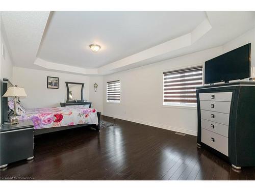 170 Pannahill Drive, Peel, ON - Indoor Photo Showing Bedroom