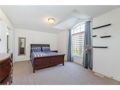 170 Pannahill Drive, Peel, ON - Indoor Photo Showing Bedroom