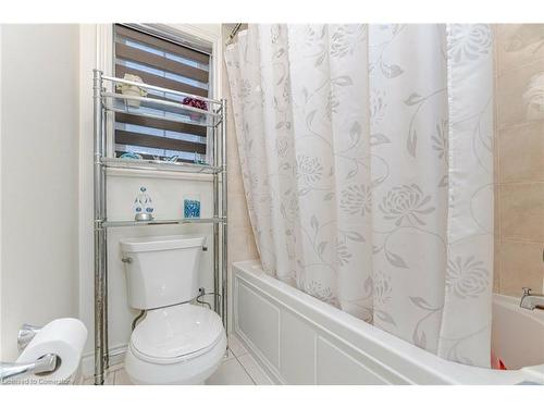 170 Pannahill Drive, Peel, ON - Indoor Photo Showing Bathroom