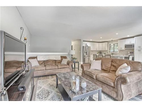 78 Twmarc Avenue, Beaverton, ON - Indoor Photo Showing Living Room