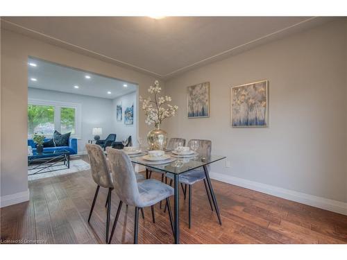 48 Westmount Road S, Waterloo, ON - Indoor Photo Showing Dining Room