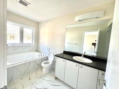 167 Keelson Street, Welland, ON - Indoor Photo Showing Bathroom