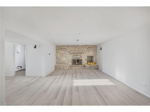 14610 Woodbine Avenue, Stouffville, ON - Indoor Photo Showing Living Room With Fireplace