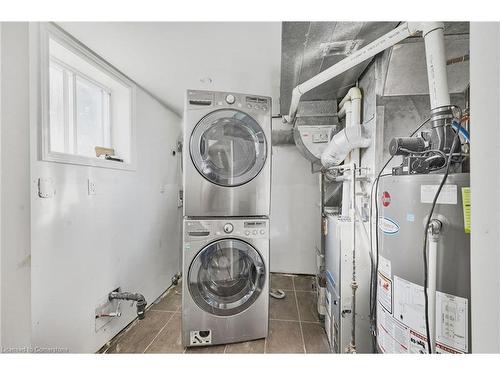 14610 Woodbine Avenue, Stouffville, ON - Indoor Photo Showing Laundry Room