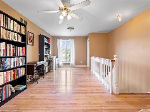 8 Scott Crescent, Hillsburgh, ON - Indoor Photo Showing Other Room