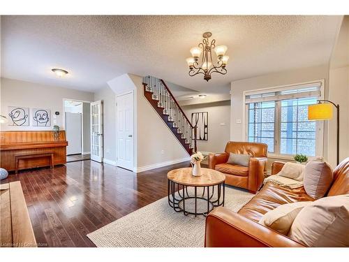 149 Eaton Street, Georgetown, ON - Indoor Photo Showing Living Room