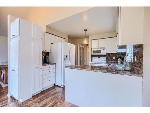 149 Eaton Street, Georgetown, ON - Indoor Photo Showing Kitchen